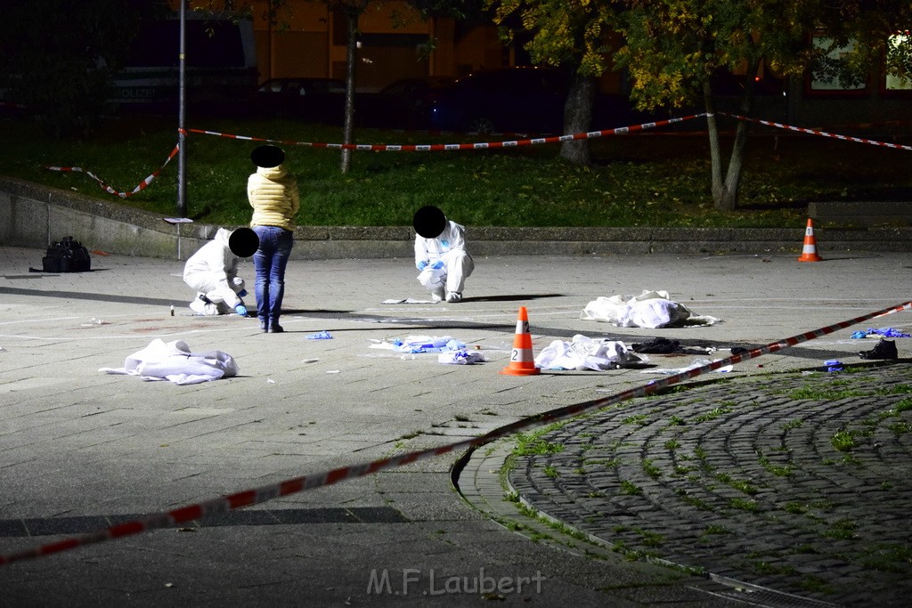 Einsatz BF Messerstecherei Koeln Neustadt Nord Eberplatz Platzmitte P174.JPG - Miklos Laubert